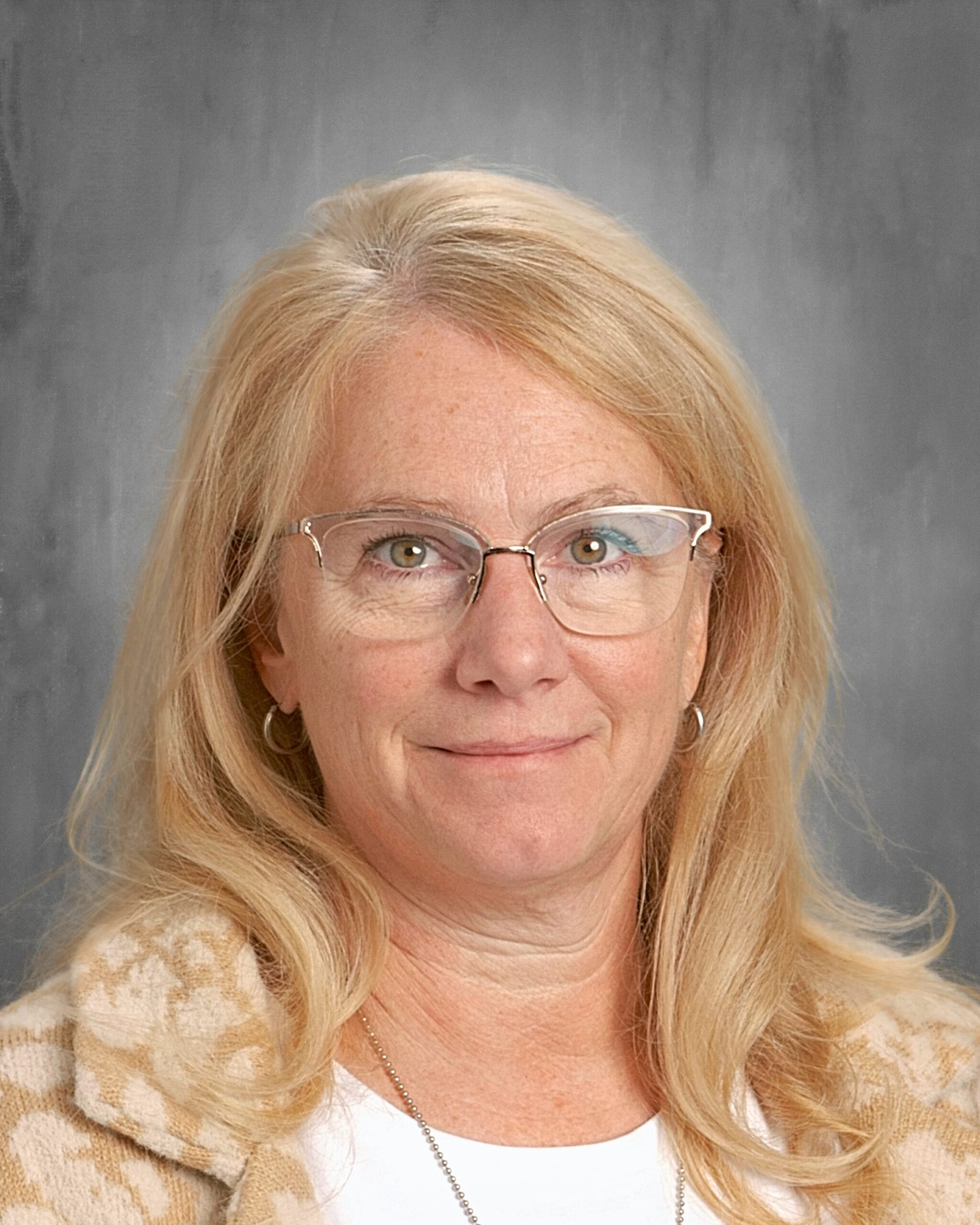 Carmen Dolson